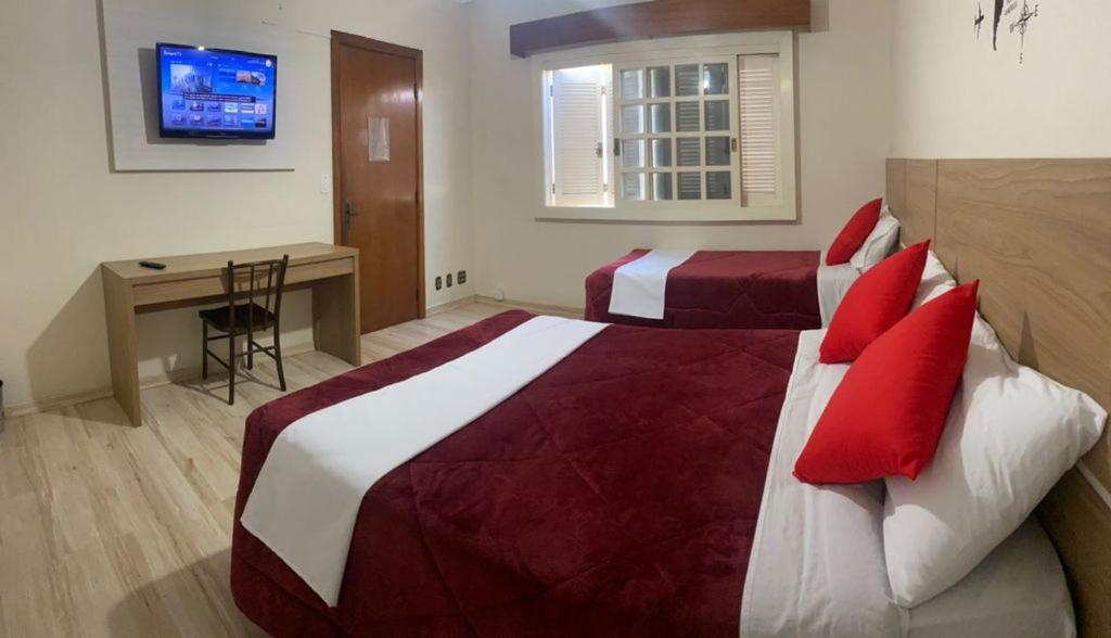 Casa Do Rogerio Hostel - Unidade Shopping Кашиас-ду-Сул Экстерьер фото